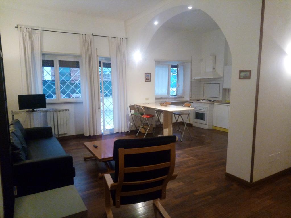 La Casa Di Nonna Betta Apartment Рим Екстериор снимка